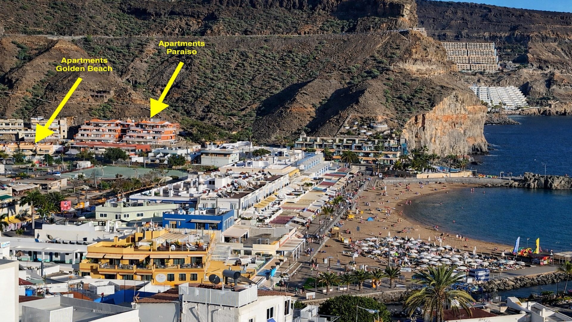 Showing location of Paraiso very close to Beach